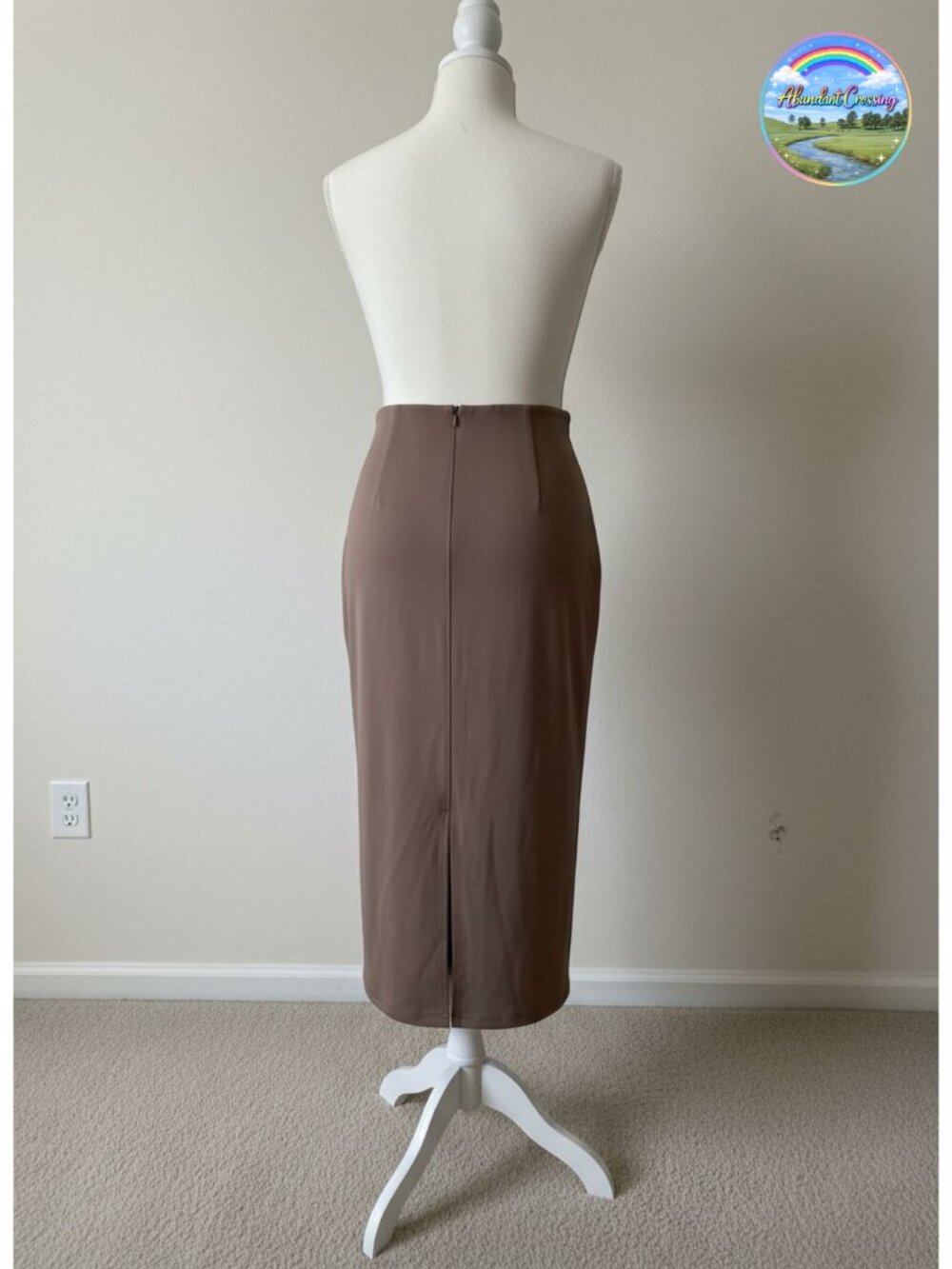 Modal Soft Midi Skirt High Waist Back Slit Pencil Skirt with Pockets